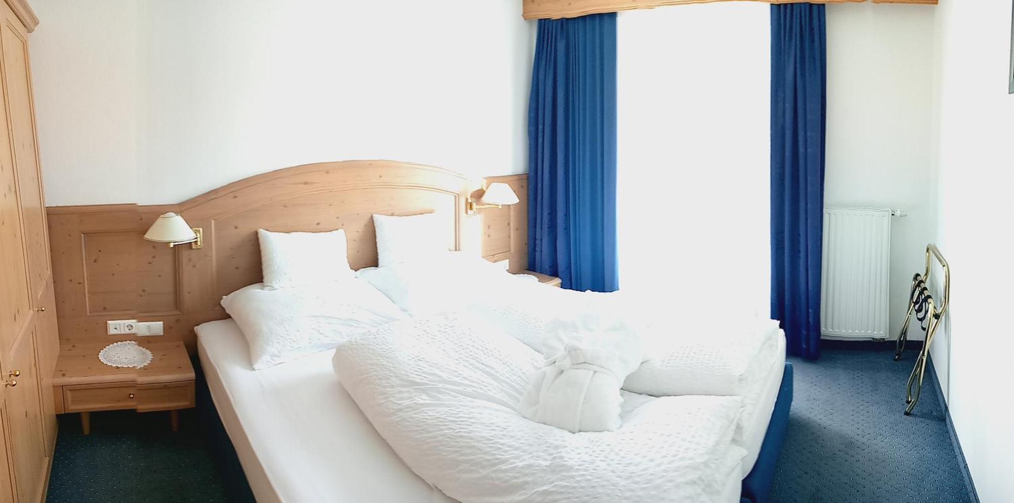 Hotel Garni Alpenruh-Micheluzzi Serfaus Bagian luar foto